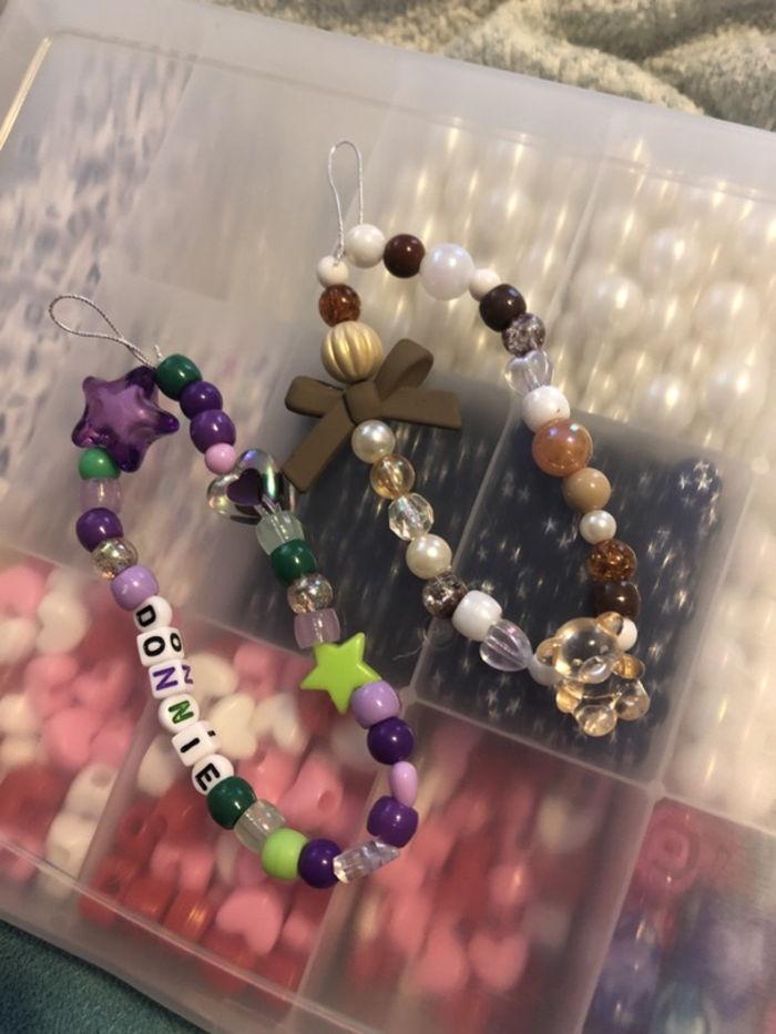 Phone charms by Beadyeyedrat Kandi Photos on Kandi Patterns