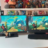I GOT A 2ND MONITOR!!!