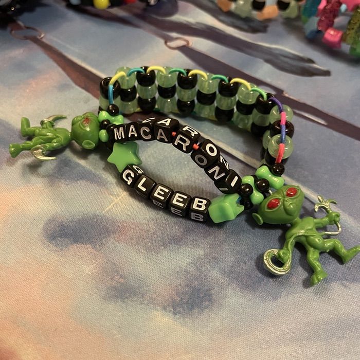 Gleeb Macaroni Gleeb ladder bracelet by plurpinkycooper - Kandi Photos on ...