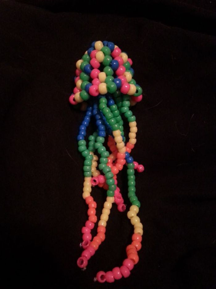 JellyFish by RainbowKandiKrazy  Pony bead crafts, Pony bead projects, Kandi