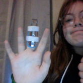 FINGER SPLINT!!!!!!!