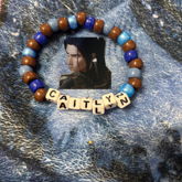 Caitlyn Single